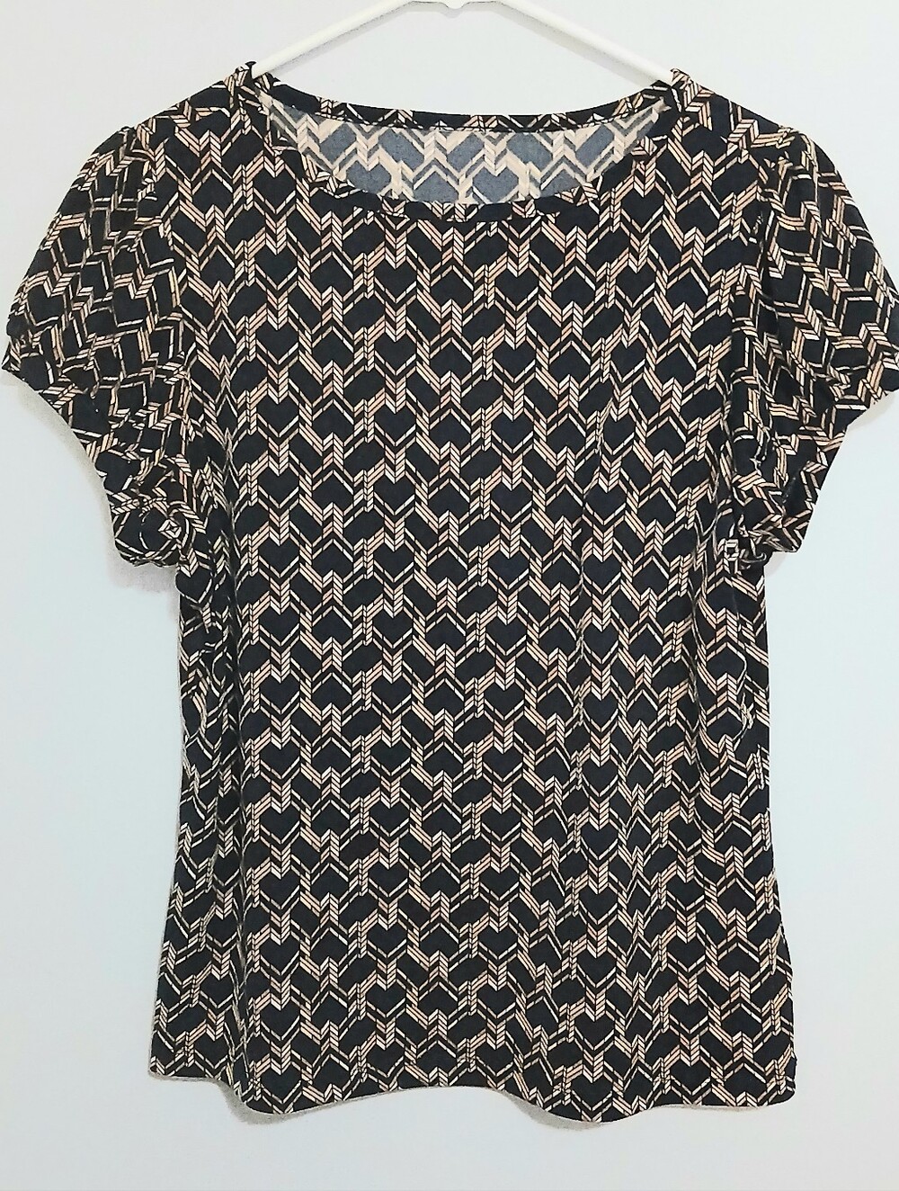 UNBRANDED NAVY BLUE GOLD AND WHITE BLOUSE